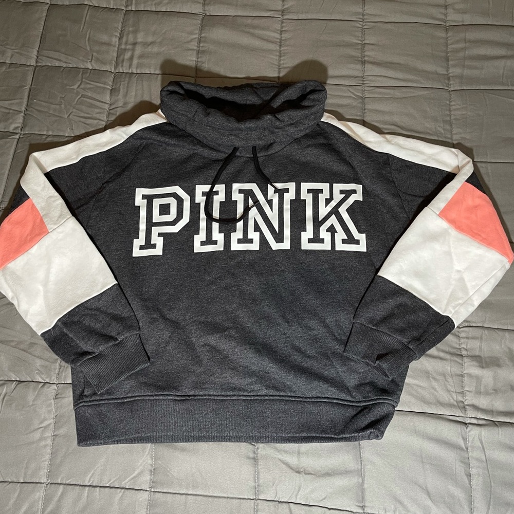 Victoria Secret - VS sweater